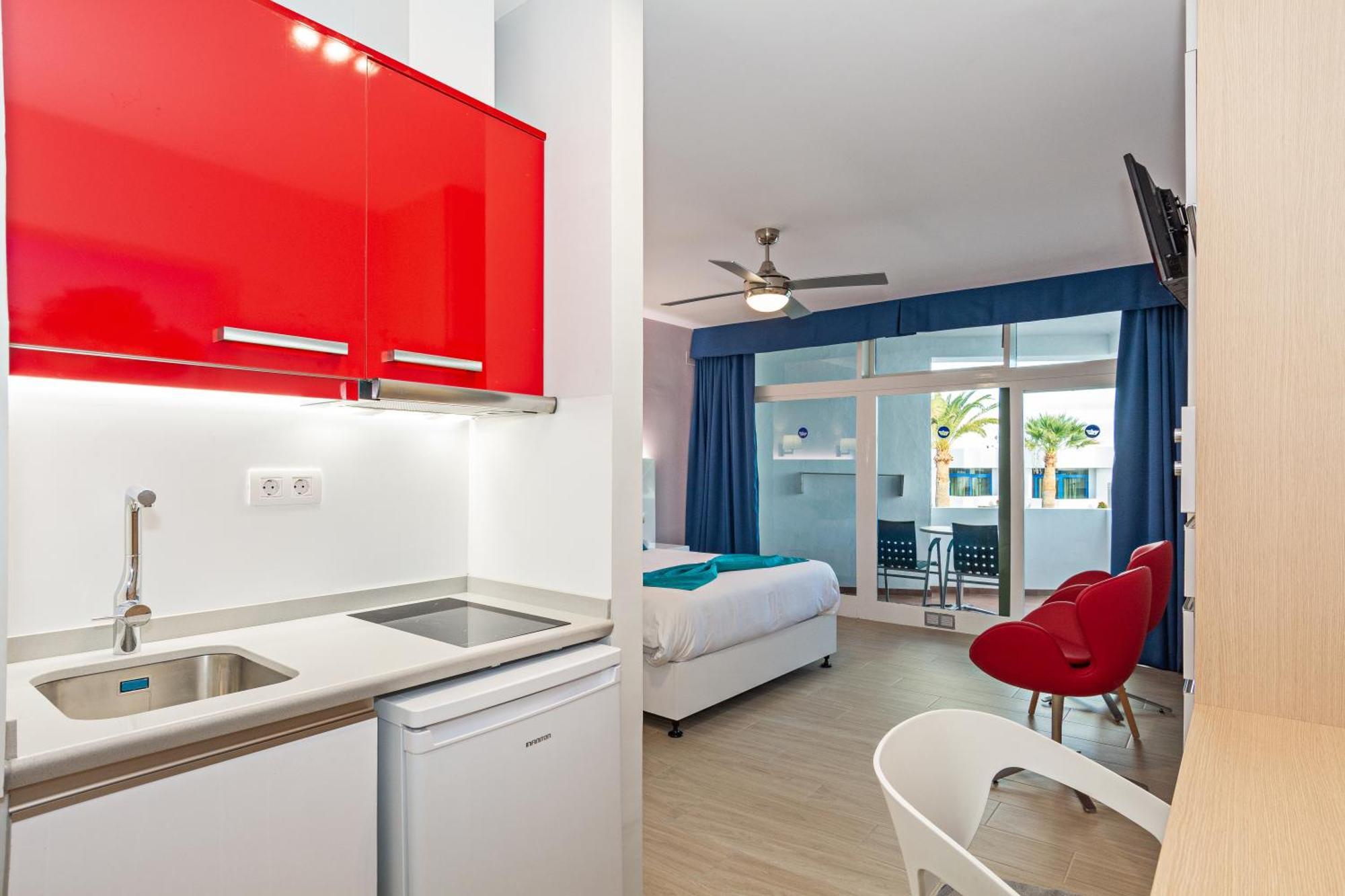 Apartamentos Panorama Adults Only Puerto del Carmen  Exteriör bild