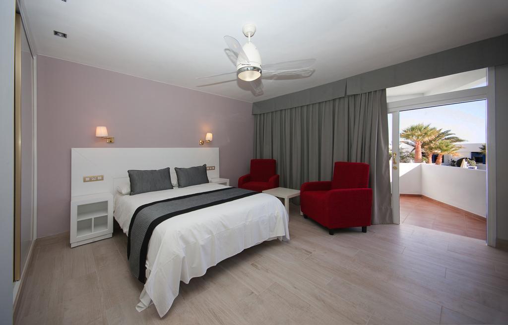 Apartamentos Panorama Adults Only Puerto del Carmen  Exteriör bild